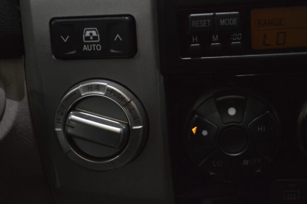 4Runner - 139146KM - Imagen 9