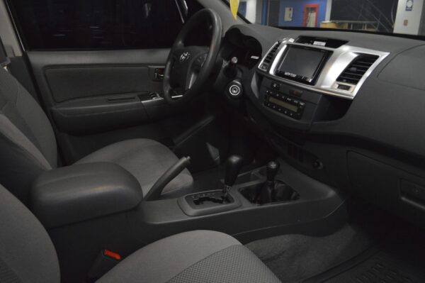 Hilux - 28095KM - Imagen 5