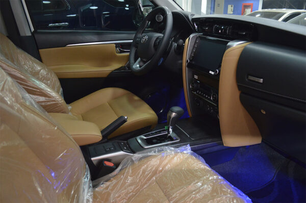 Fortuner - 64KM - Imagen 5