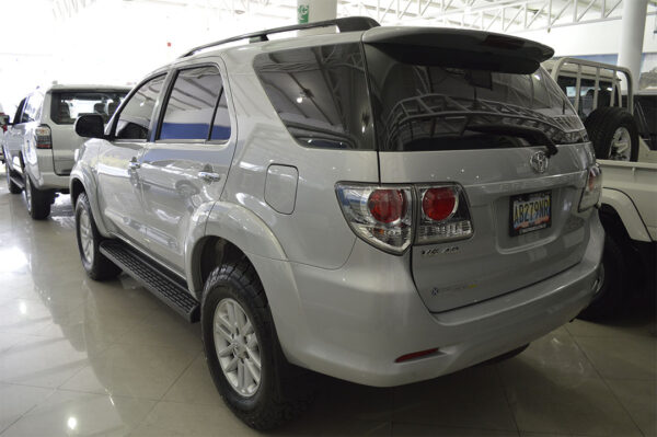 Fortuner - 42116KM - Imagen 3