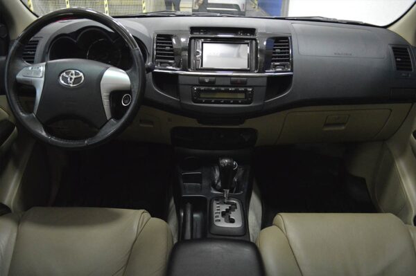 Fortuner - 33223KM - Imagen 4
