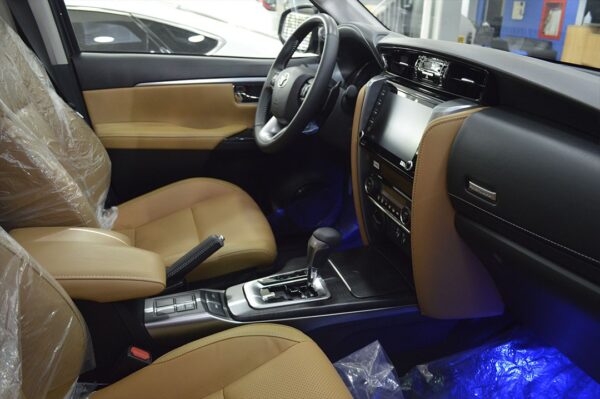 Fortuner - 64KM - Imagen 5