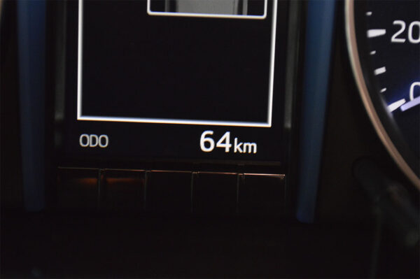 Fortuner - 64KM - Imagen 6