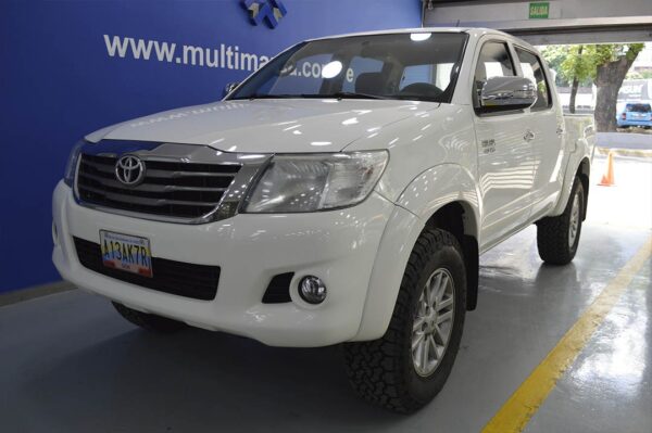 Hilux - 76744KM