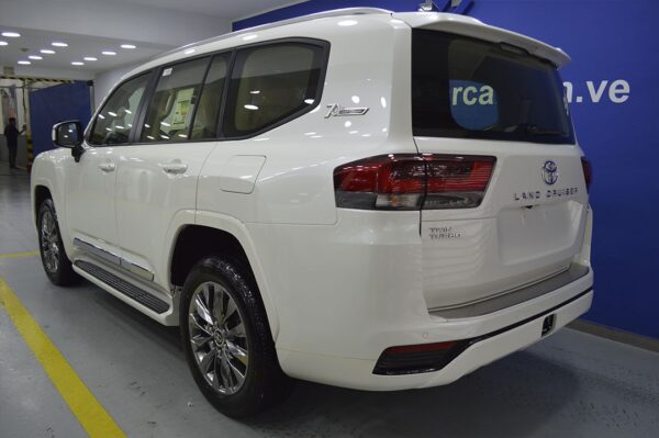 Land Cruiser - 54KM - Imagen 3