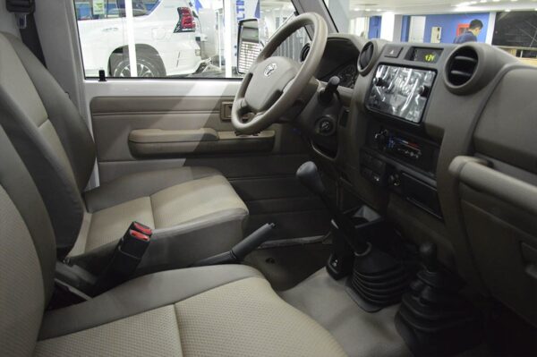 Land Cruiser - 730KM - Imagen 4