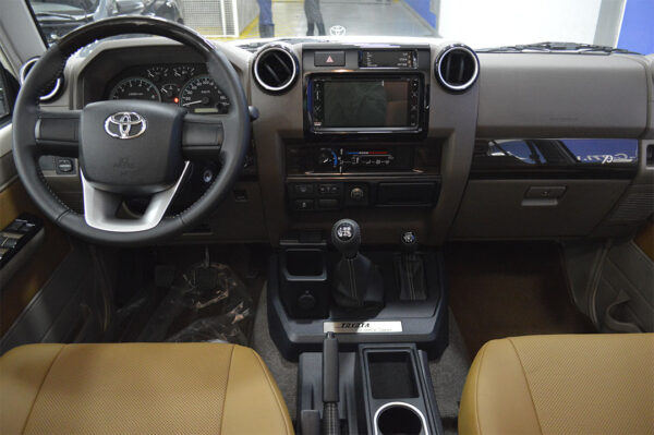 Land Cruiser - 56KM - Imagen 4