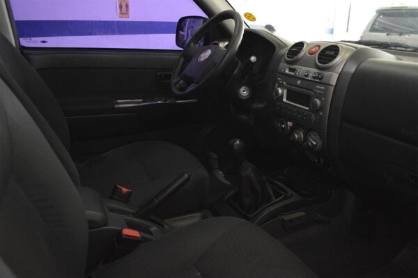 LuvDMax - 142119KM - Imagen 5