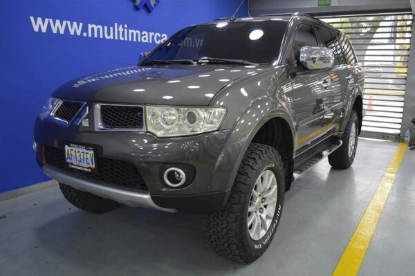 Montero - 90818KM