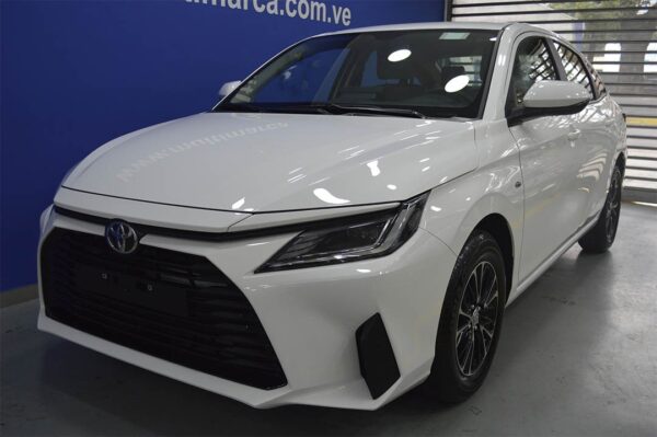 Yaris - 108KM