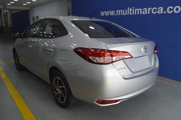 Yaris - 24KM - Imagen 3