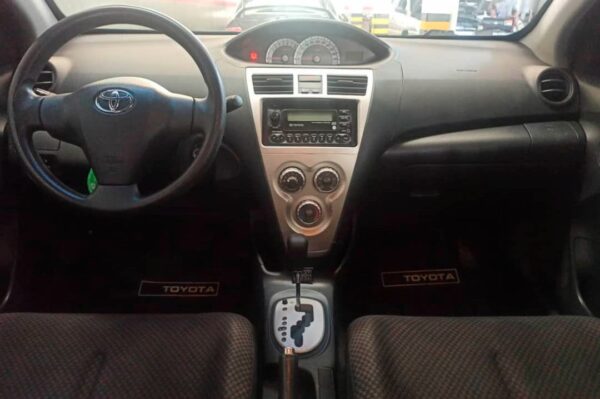 Yaris - 140667KM - Imagen 4