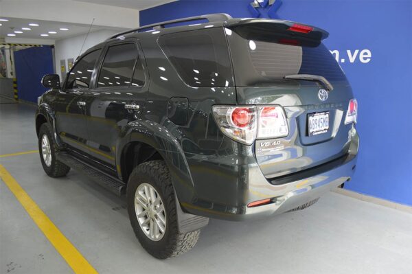 Fortuner - 40897KM - Imagen 3