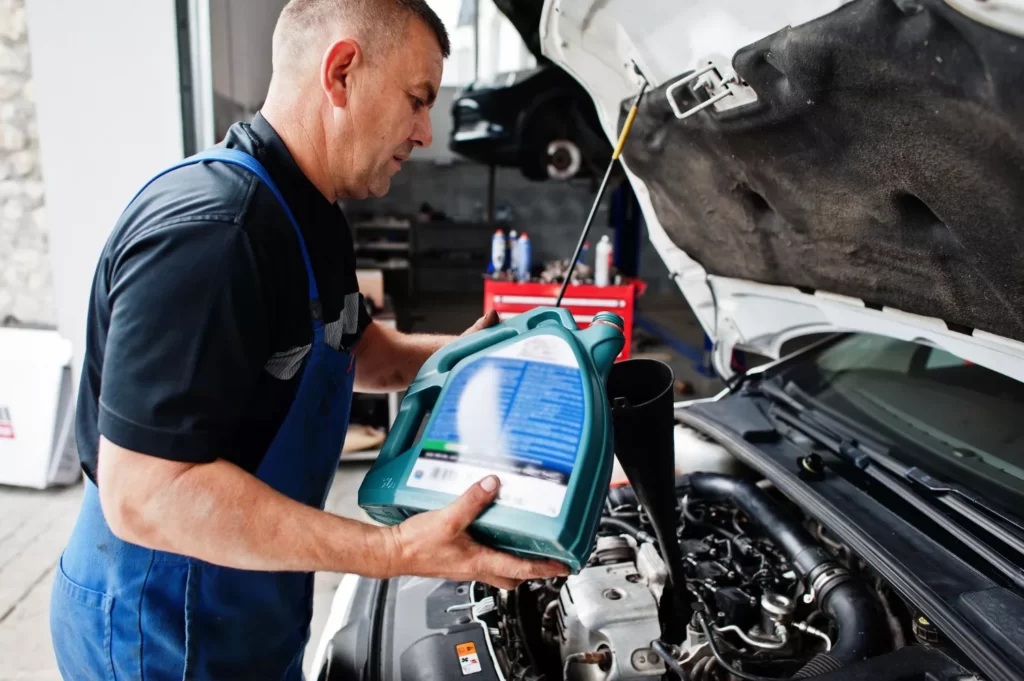 ¿Qué es el aceite de motor?