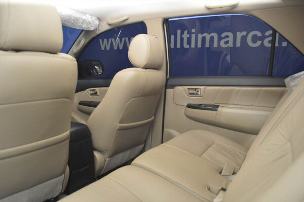 Fortuner - 33888KM - Imagen 11