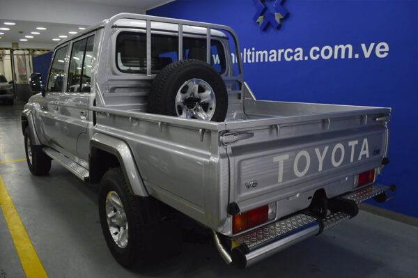 Land Cruiser - 28KM - Imagen 3