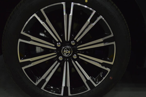 Yaris - 19KM - Imagen 7