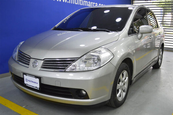 Tiida - 157118KM