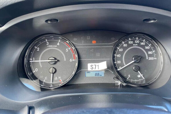Hilux - 88KM - Imagen 6