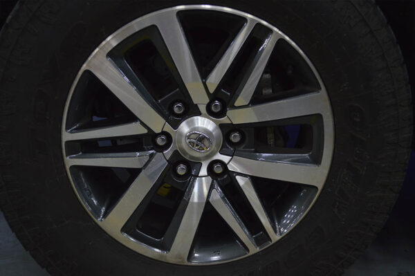 Fortuner - 19460KM - Imagen 7