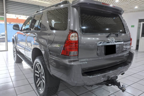 4Runner - 108463KM - Imagen 3