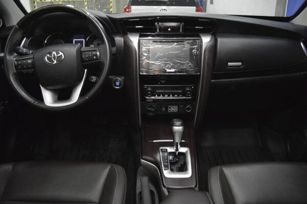 Fortuner - 53863KM - Imagen 4