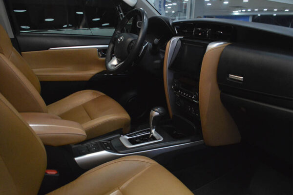 Fortuner - 42154KM - Imagen 5