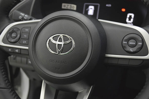 Yaris -54KM - Imagen 10