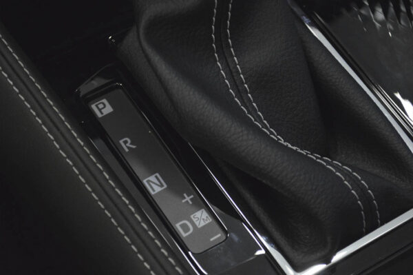 Yaris -54KM - Imagen 9