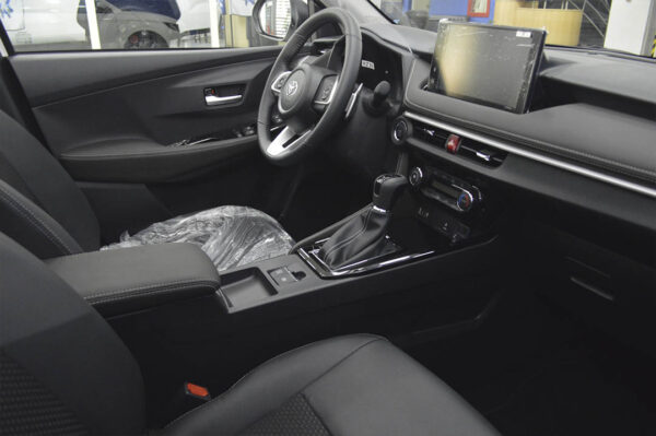 Yaris -54KM - Imagen 5