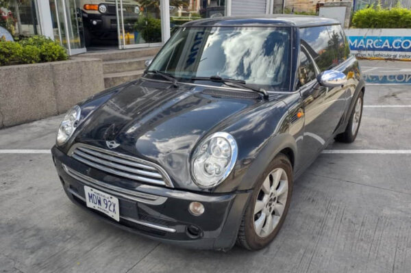 Mini Cooper - 29587KM