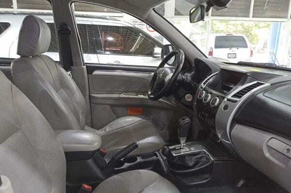 Montero - 65848KM - Imagen 5