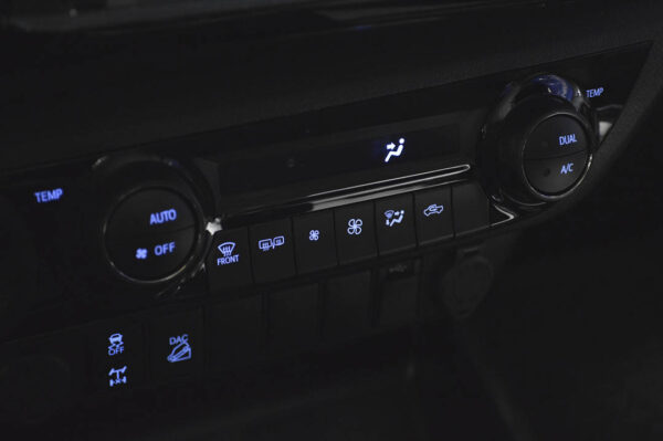 Hilux - 64KM - Imagen 9