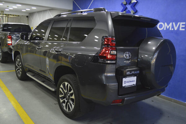 Land Cruiser - 211KM - Imagen 3