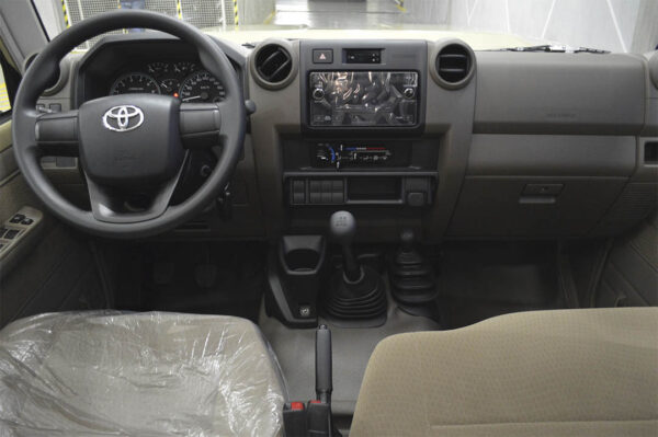Land Cruiser - 44KM - Imagen 4