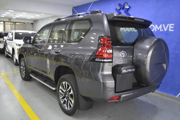 Land Cruiser - 13KM - Imagen 3