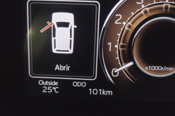 Yaris - 101KM - Imagen 6