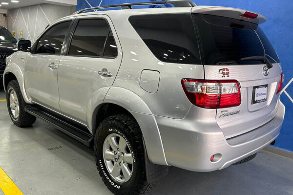 Fortuner - 105466KM - Imagen 3