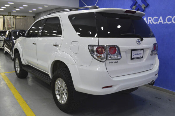 Fortuner - 88961KM - Imagen 3