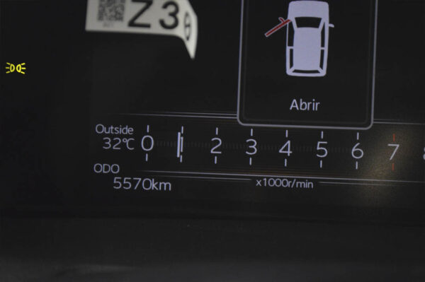 Yaris - 5570KM - Imagen 6