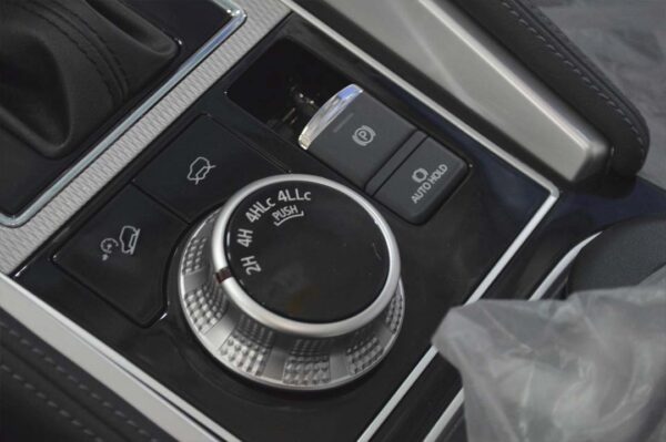 Montero Sport - 258KM - Imagen 10