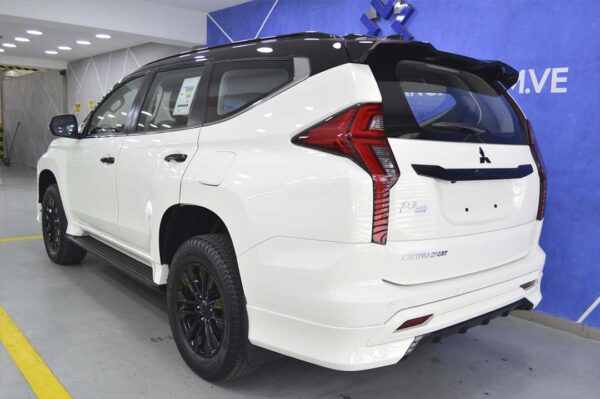 Montero Sport - 258KM - Imagen 3