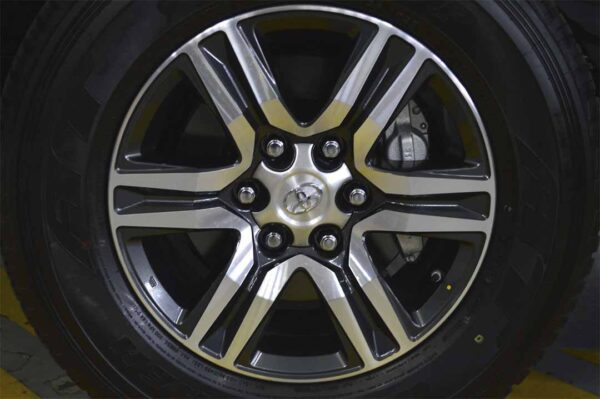 Fortuner - 67KM - Imagen 7