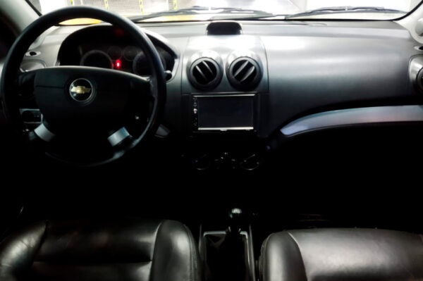 Aveo - 219311KM - Imagen 4