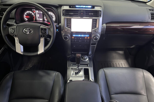 4Runner - 17689KM - Imagen 4
