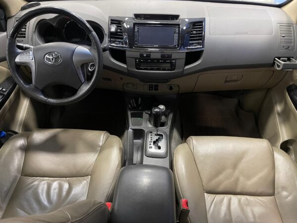 Fortuner - 115254KM - Imagen 4