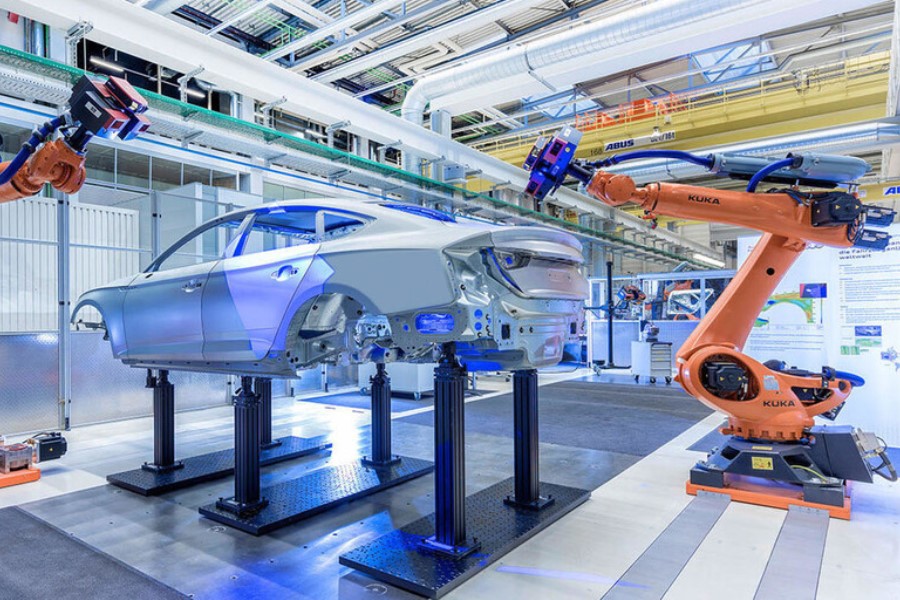 Automotriz 2025
