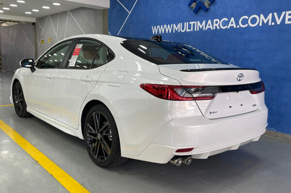 Camry - 300KM - Imagen 3