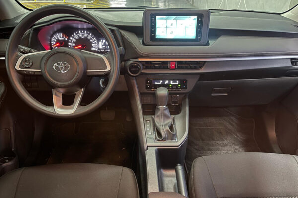 Yaris - 11607KM - Imagen 4