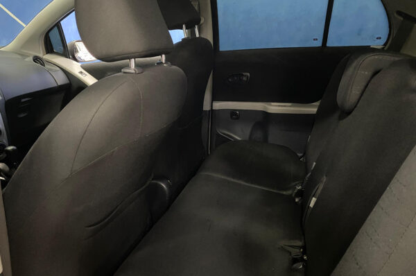 Yaris - 168659KM - Imagen 10
